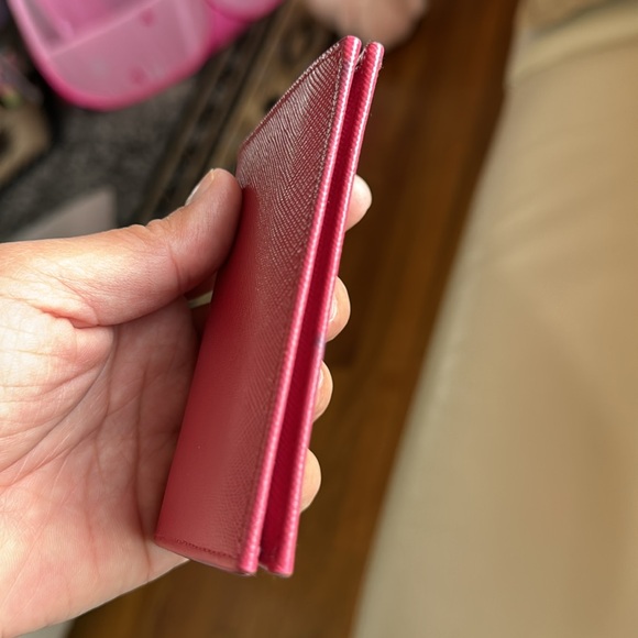 Authentic Safiano leather Prada. - Picture 15 of 16